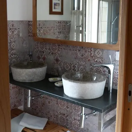 Mas Des Treilles - D'hotes - Cote Campagne 3*