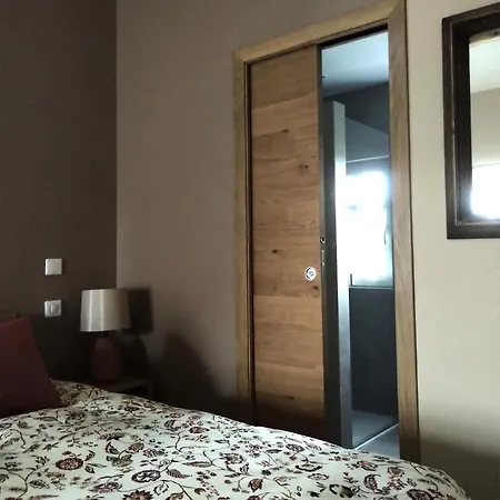 Mas Des Treilles - D'hotes - Cote Campagne Bed & Breakfast Mane (Alpes-de-Haute-Provence)
